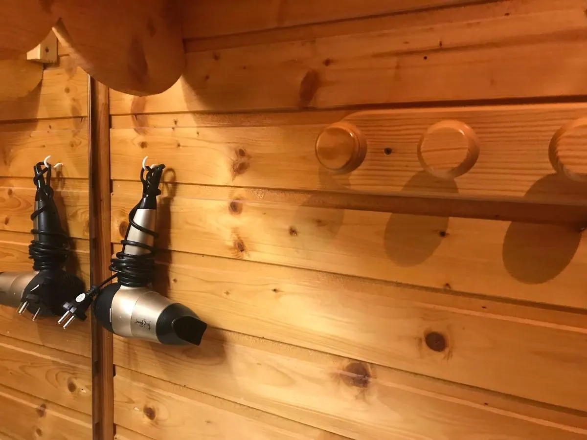 Appartement Demi chalet -Pléiades en duplex skis aux pieds avec clefs à disposition via l'agence Constellimmo Risoul